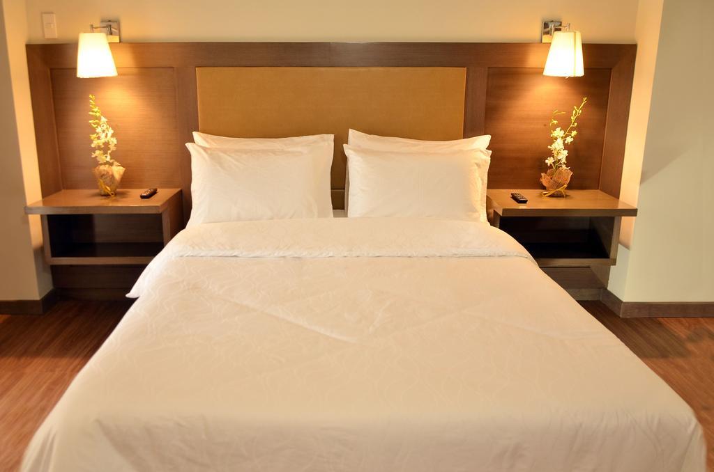 Sarrat Rivermount Hotel And Resort מראה חיצוני תמונה