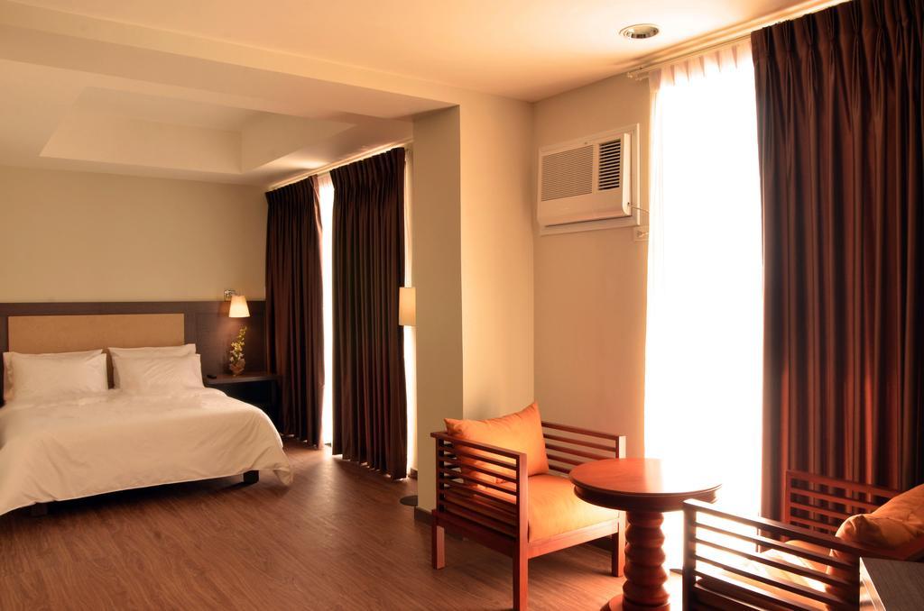Sarrat Rivermount Hotel And Resort מראה חיצוני תמונה