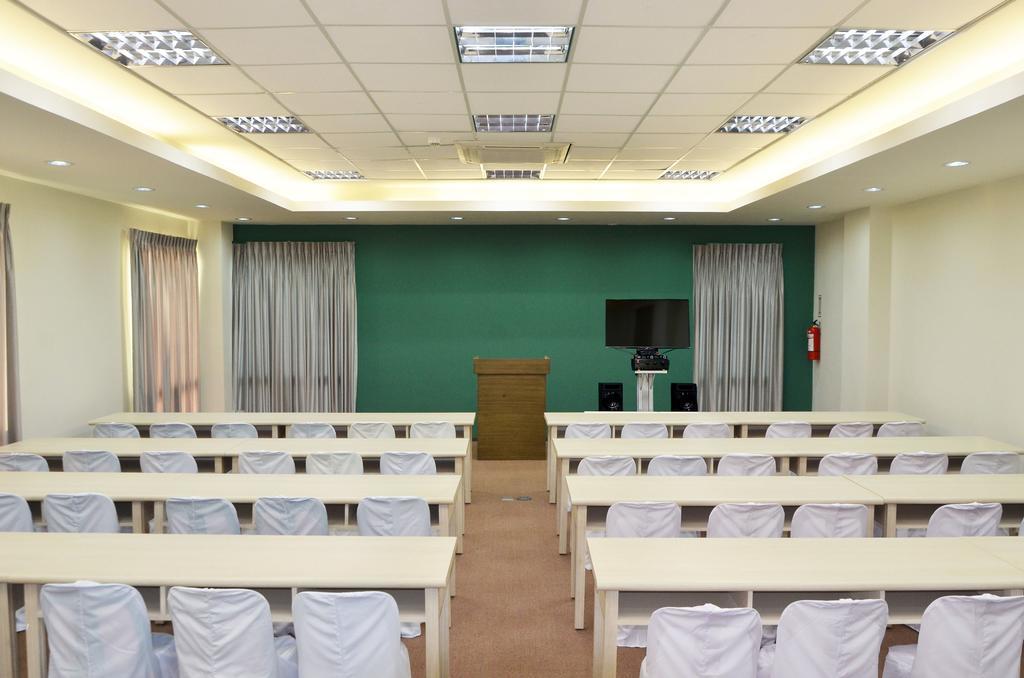 Sarrat Rivermount Hotel And Resort מראה חיצוני תמונה