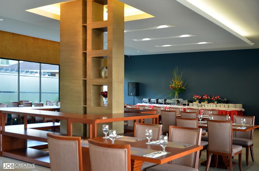 Sarrat Rivermount Hotel And Resort מראה חיצוני תמונה